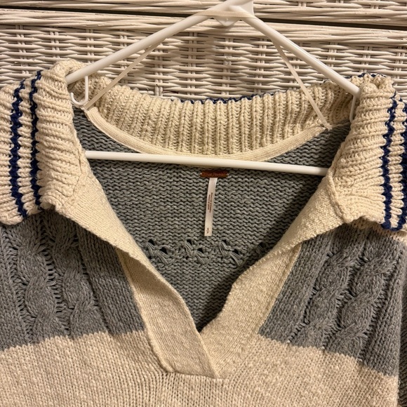 Free People V-Neck Sz Small Pembrook Striped Cable Knit Sweater Preppy Cotton - Picture 4 of 8